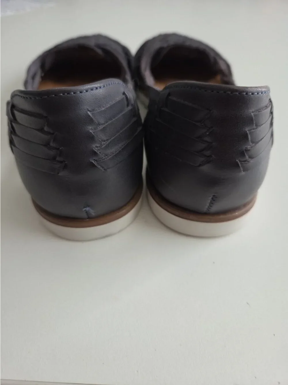 Comfortiva Womens Rainer Sandals Size 8M Navy Leather Huarache